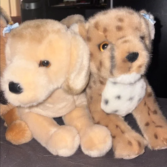 Charming Plush Dog Toy Collection - Picture 3 of 7